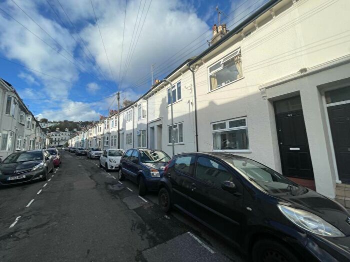 4 Bedroom House To Rent In St Pauls Street, Brighton, East Sussex, BN2