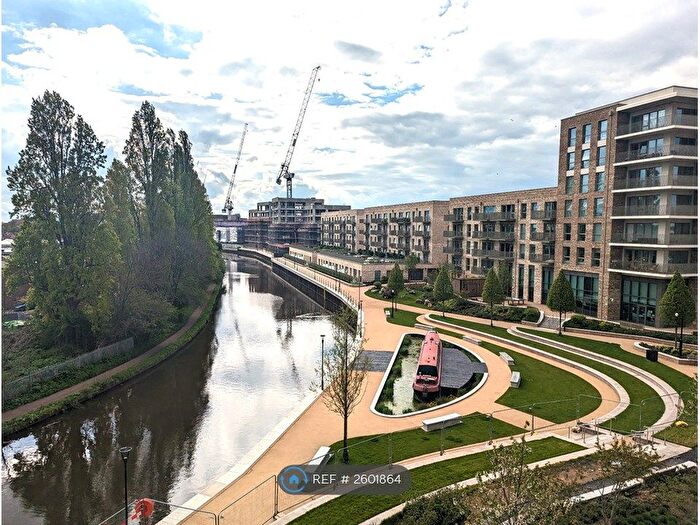 2 Bedroom Flat To Rent In Beresford Avenue, Wembley, HA0