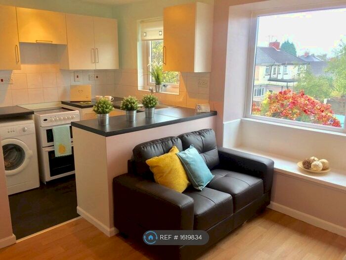 Studio To Rent In Collingwood Avenue, Newport, NP19