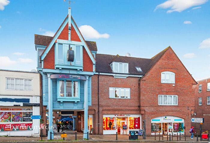 1 Bedroom Flat For Sale In St. Martins Walk, Dorking, RH4