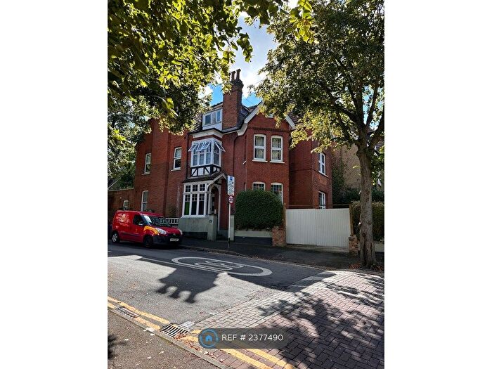 1 Bedroom Flat To Rent In Brighton Road, Sutton, SM2