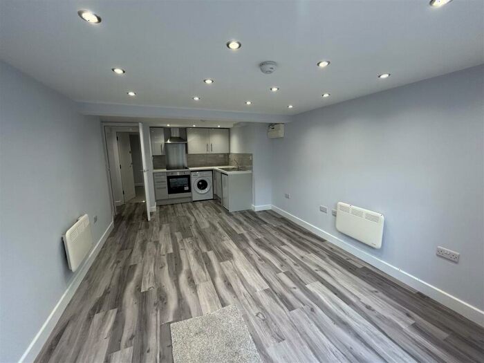 2 Bedroom Apartment To Rent In Old School House, Morley, Leeds, LS27