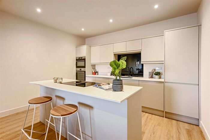 2 Bedroom Apartment To Rent In Royal Clarence Marina, Weevil Lane, Gosport, PO12