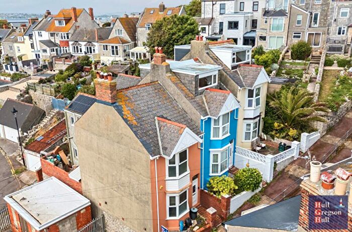 3 Bedroom End Of Terrace House For Sale In Higher Lane, Portland, DT5