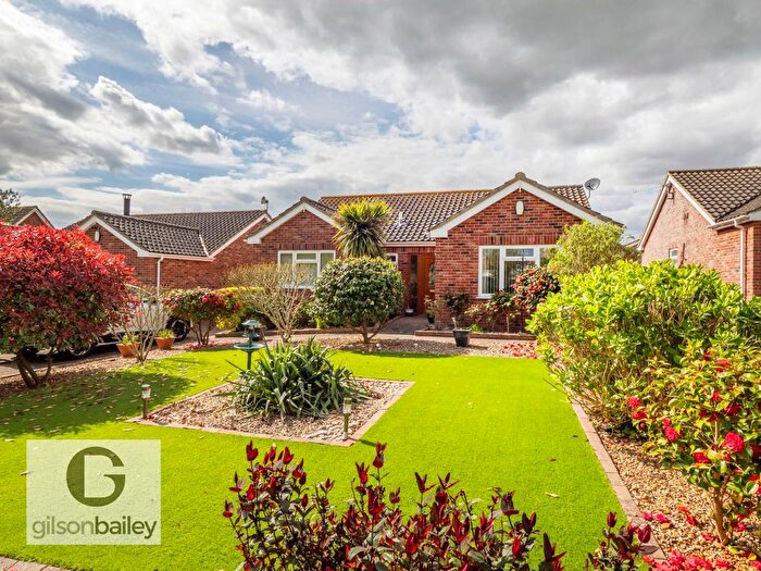 3 Bedroom Detached Bungalow For Sale In Barley Close, Cantley, NR13