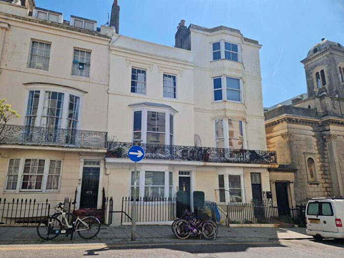 2 Bedroom Flat To Rent In Waterloo Street, Hove, BN3