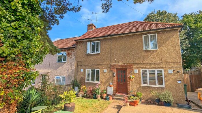 2 Bedroom Maisonette To Rent In Wilshere Avenue, St.Albans, AL1