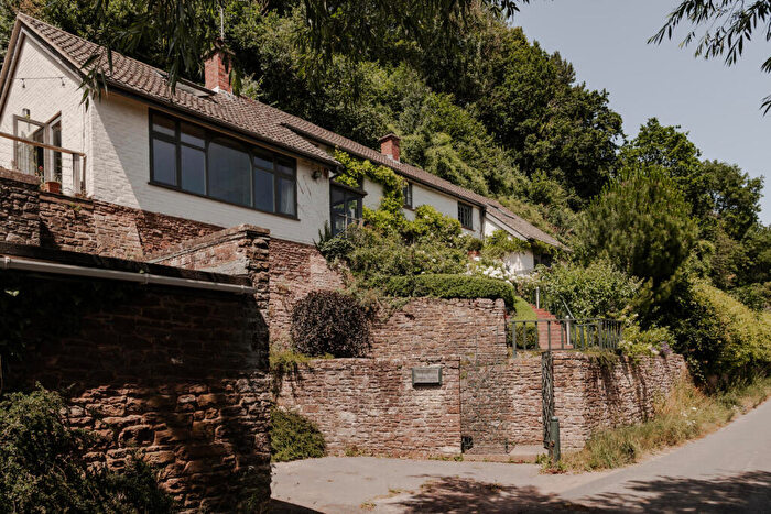 4 Bedroom House For Sale In Hoarwithy, Herefordshire, HR2