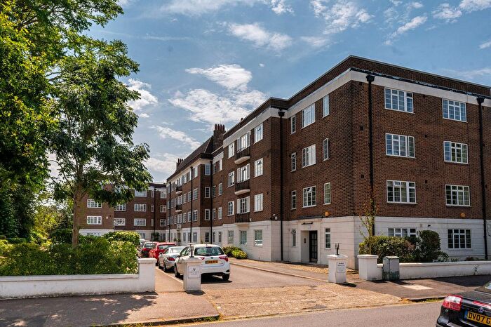 1 Bedroom Flat For Sale In Dartmouth Grove, Blackheath, London, SE10