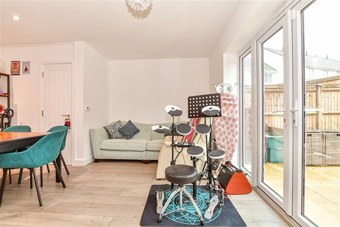 3 Bedroom Terraced House For Sale In Utah Road, Paddock Wood, Tonbridge, Kent, TN12
