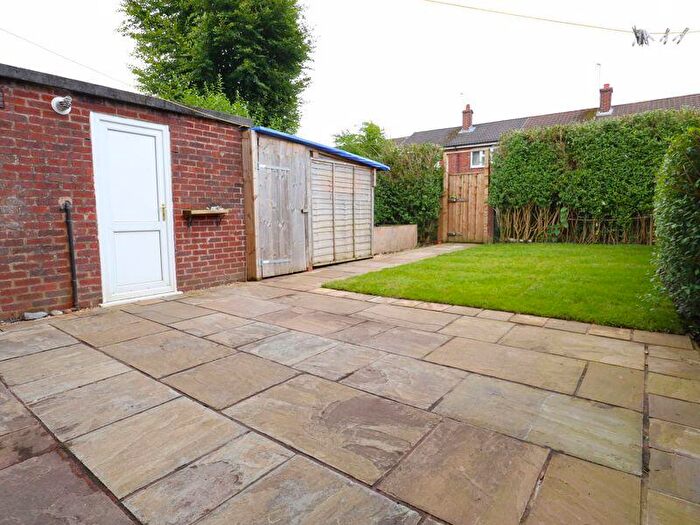 3 Bedroom Terraced House For Sale In Somerton Road, Macclesfield, SK11