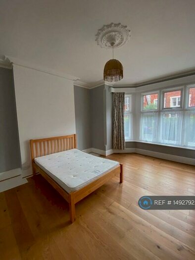 2 Bedroom Flat To Rent In Denmark Road, Reading, RG1