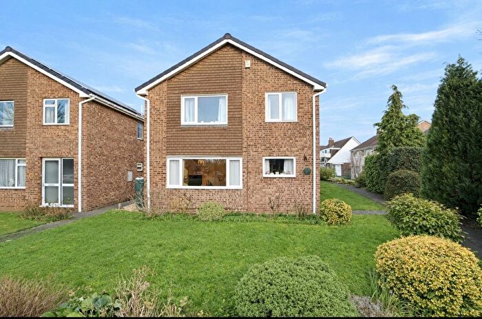 4 Bedroom Detached House For Sale In St James Close, Thornbury, BS35