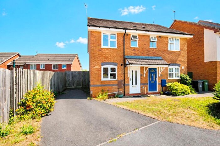 2 Bedroom Semi-Detached House For Sale In Chicory Drive, Brownsover, Rugby, CV23