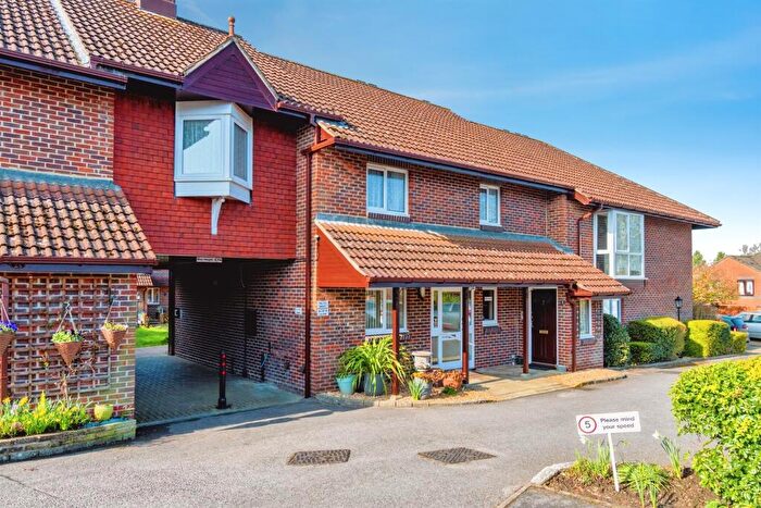 2 Bedroom Retirement Property For Sale In Sharon Road, West End, Southampton, SO30