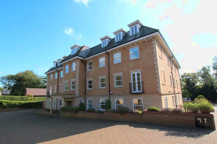 3 Bedroom Penthouse To Rent In Jubilee Mansions, Thorpe Road, Peterborough, PE3