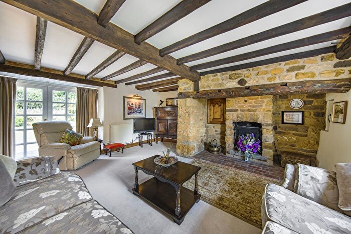 4 Bedroom Detached House For Sale In Lower Street, Desborough, NN14