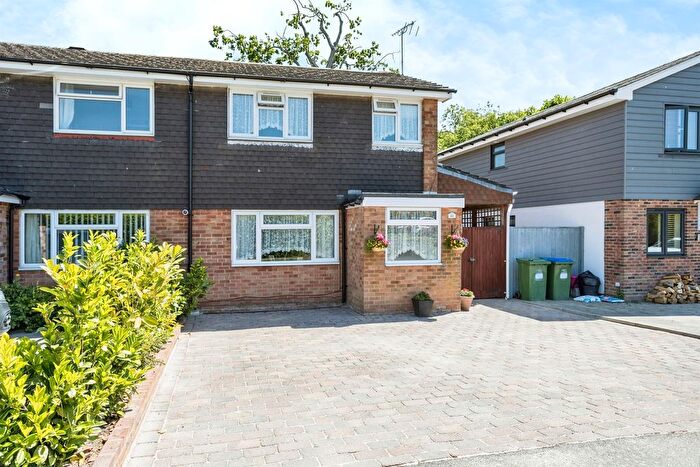 3 Bedroom Semi-Detached House For Sale In Downsview Drive, Wivelsfield Green, Haywards Heath, RH17