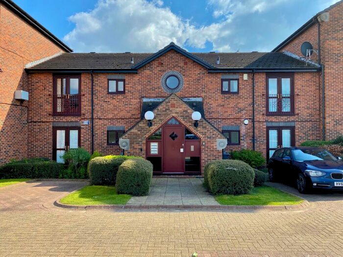 1 Bedroom Flat To Rent In Kingston Wharf, Hull, East Yorkshire, HU1