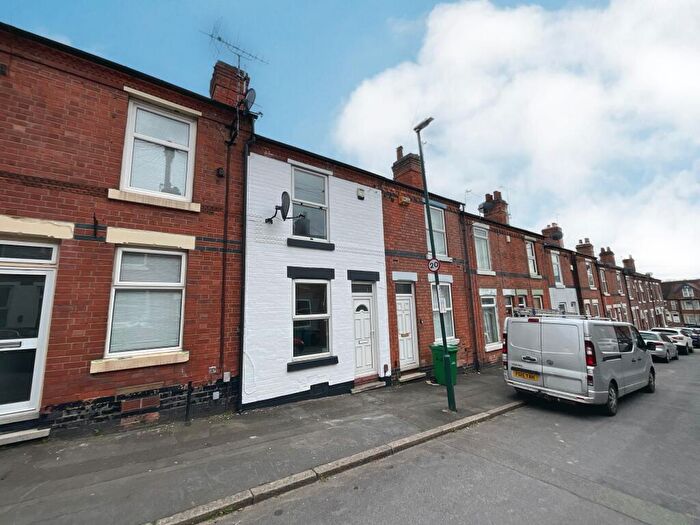 2 Bedroom Terraced House For Sale In Port Arthur Road, Nottingham, NG2