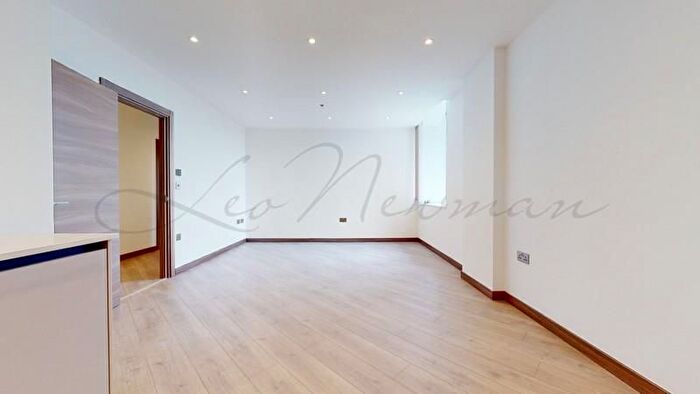2 Bedroom Flat To Rent In King's House, Widmore Road, Bromley, BR1