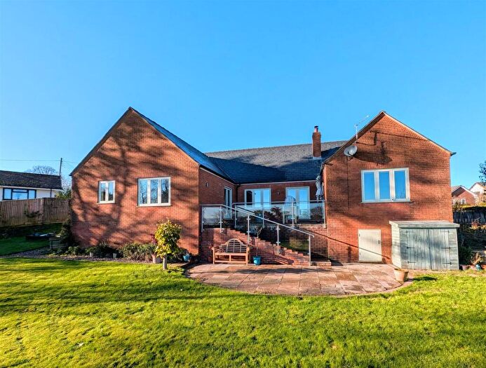 4 Bedroom Detached Bungalow For Sale In The Thorn, Kingsthorne, Hereford, HR2