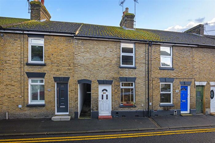 2 Bedroom Terraced House To Rent In Westgate Road, Faversham, ME13