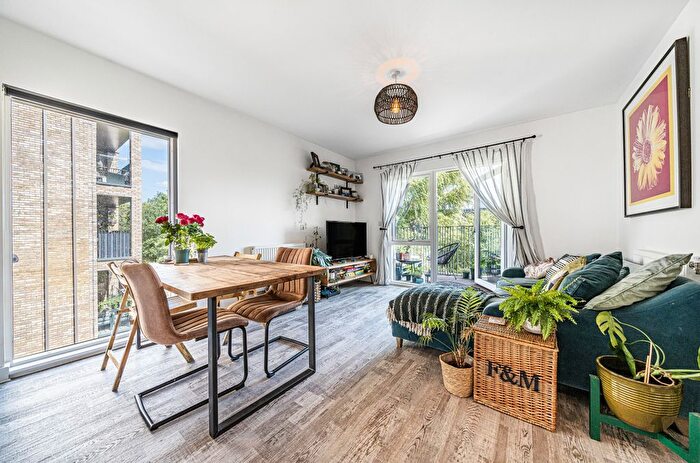 2 Bedroom Flat For Sale In Bramah Court, Breakspear Gardens, London, SW19