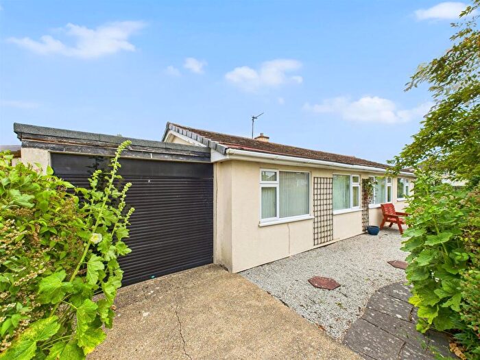 3 Bedroom Detached Bungalow For Sale In Hall Leas Drive, Sutton-On-Sea, Mablethorpe, LN12