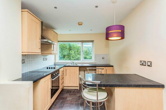 1 Bedroom Flat To Rent In Brecon Close, Blackpool, FY1