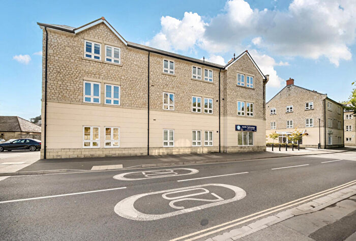 2 Bedroom Apartment For Sale In Frome Road, Radstock, Somerset, BA3