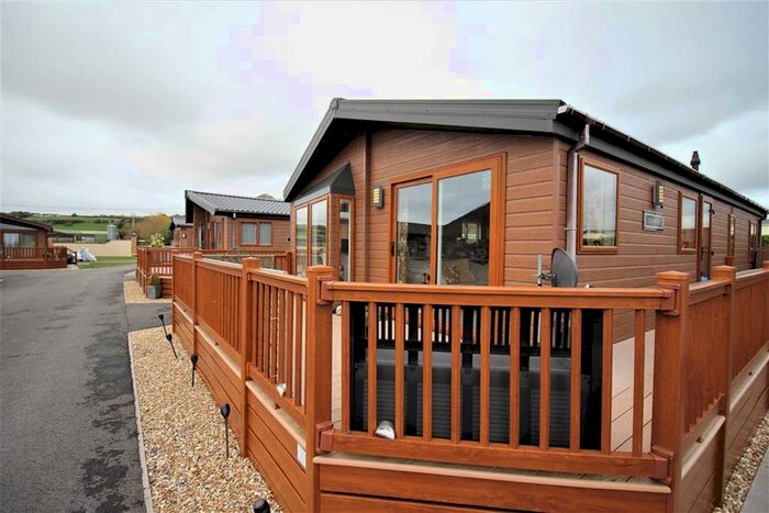 2 Bedroom Bungalow For Sale In Bridgwater Road, Bleadon, Weston-Super-Mare BS24