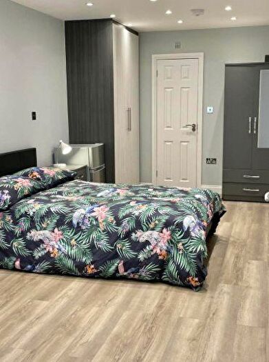 1 Bedroom Flat To Rent In Dowgate Close, Tonbridge, TN9