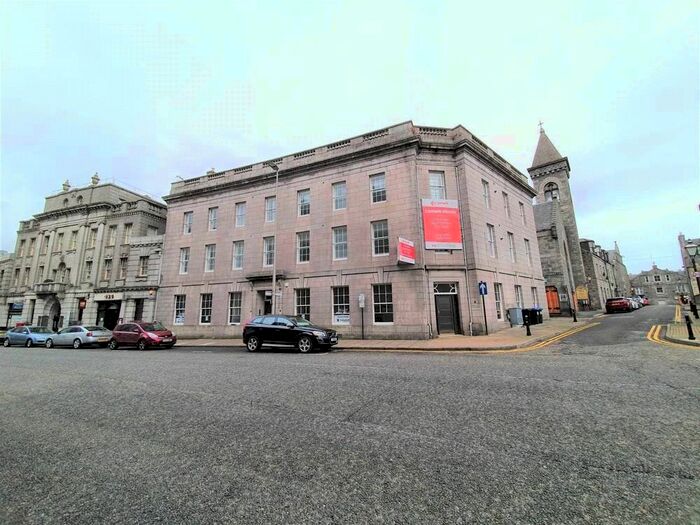 2 Bedroom Flat To Rent In Flat, Crown House, - Crown Street, Aberdeen, AB11