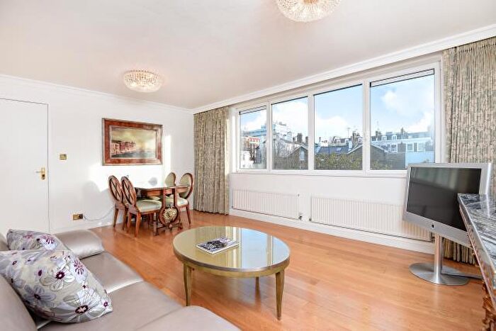 2 Bedroom Apartment For Sale In Marlborough Place, London, NW8