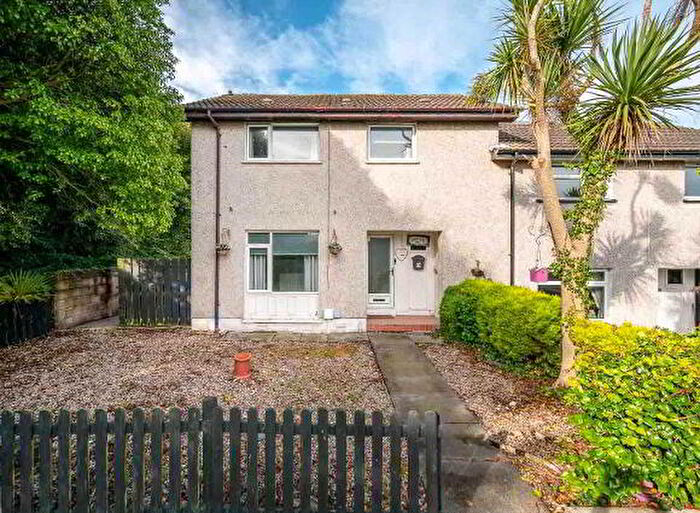 3 Bedroom Semi-Detached House For Sale In Victoria Gardens, Donaghadee, BT21