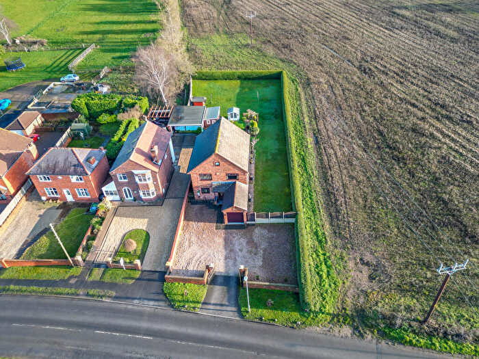 4 Bedroom Detached House For Sale In Fieldside House, Styrrup Road, DN11