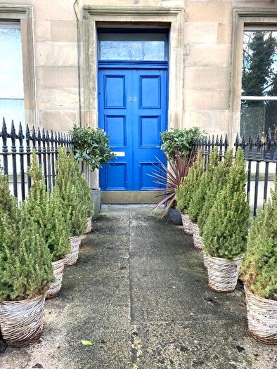 3 Bedroom Flat To Rent In Royal Crescent, Central, Edinburgh, EH3