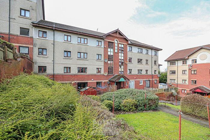 3 Bedroom Flat For Sale In /, Eastfield Road, Springburn, G21
