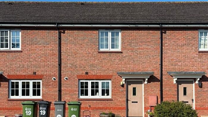 2 Bedroom Terraced House For Sale In Woodland Drive, Exeter, EX2