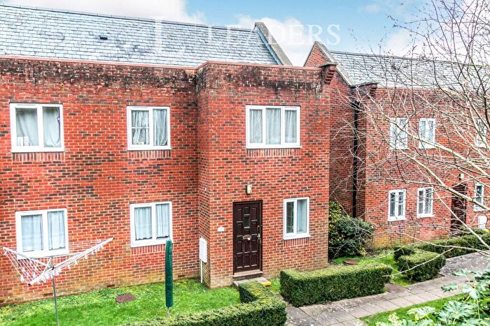 2 Bedroom Flat To Rent In Bethany Court, Bloxworth Road, Poole, BH12