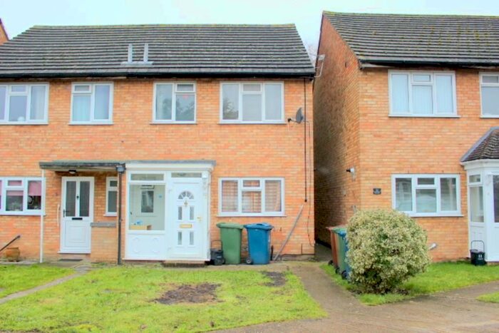 3 Bedroom Terraced House To Rent In Colmer Place, Harrow Weald, Middlesex, HA3