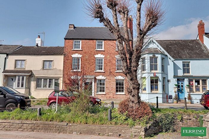 5 Bedroom Terraced House For Sale In High Street, Newnham, Gloucestershire., GL14