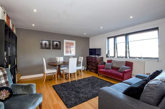 1 Bedroom Flat For Sale In Jam Factory, A Rothsay Street, SE1