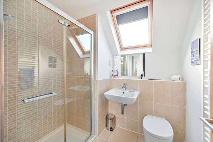 3 Bedroom Terraced House For Sale In Meyers Close, Slough, SL3