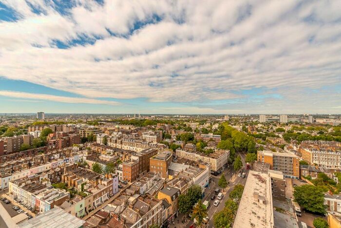 2 Bedroom Maisonette To Rent In Campden Hill Towers, Notting Hill Gate, London, W11