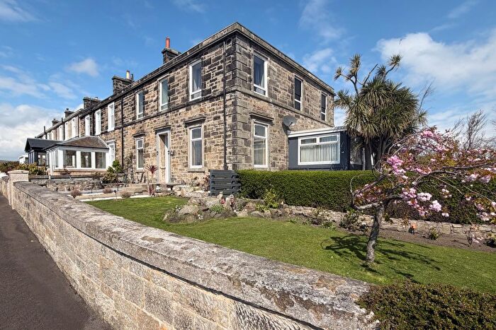 6 Bedroom Semi-Detached House For Sale In South View, Burntisland, KY3