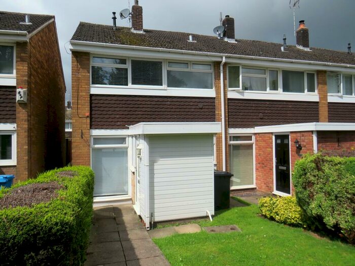 3 Bedroom Semi-Detached House To Rent In Wolverhampton Road, Penkridge, Stafford, ST19