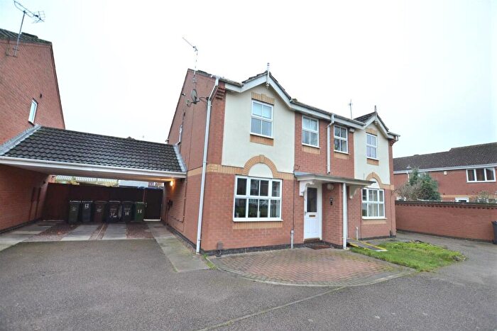 3 Bedroom Semi-Detached House For Sale In Kestrel Lane, Mountsorrel, Loughborough, LE12