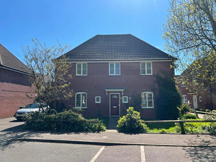 4 Bedroom Detached House For Sale In Chivrick Close, Sturminster Newton, DT10
